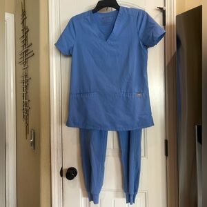 Figs Light Blue Women's Scrub Set